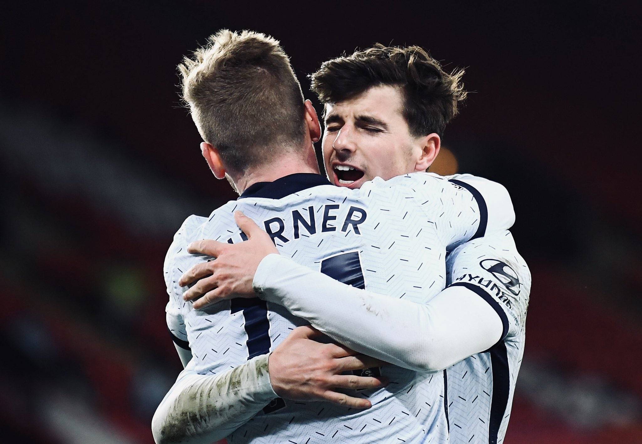 与此同时 与此同时