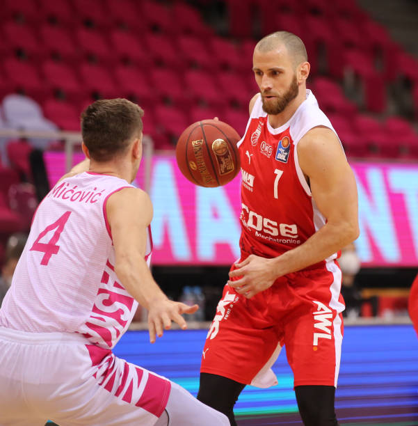 灵活的跑位 灵活的跑位